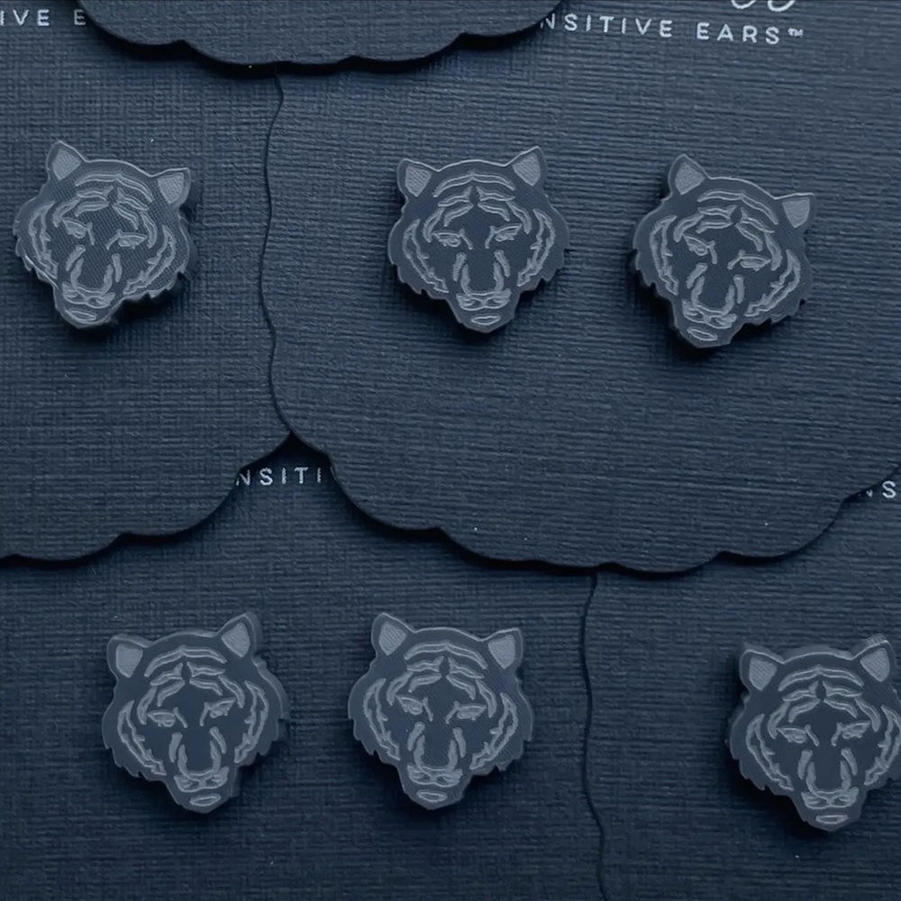 Black Tiger Stud Earrings